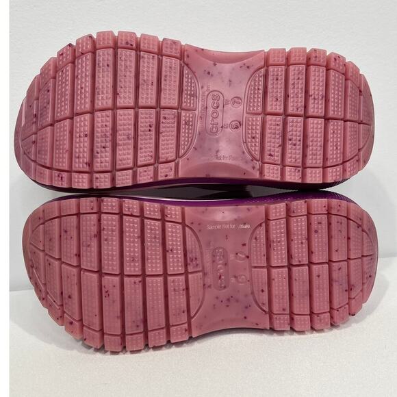 Crocs Women’s Purple Mega Crush Clogs / Size-M5, W7 - Picture 7 of 16